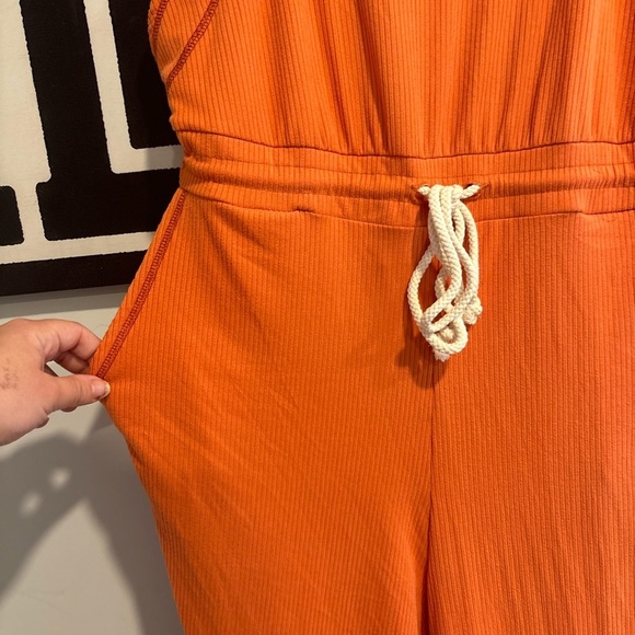 Ribbed Rust Jumpsuit - Picture 3 of 4